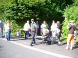 Besucher Maibaum 2009a